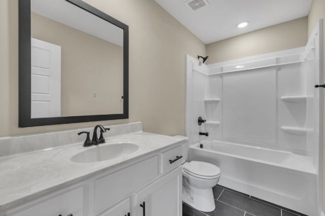 38 Echo Ridge, Oak Grove, KY 42262