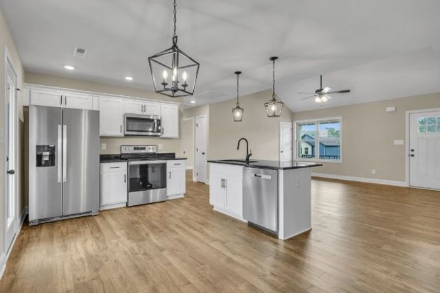 38 Echo Ridge, Oak Grove, KY 42262