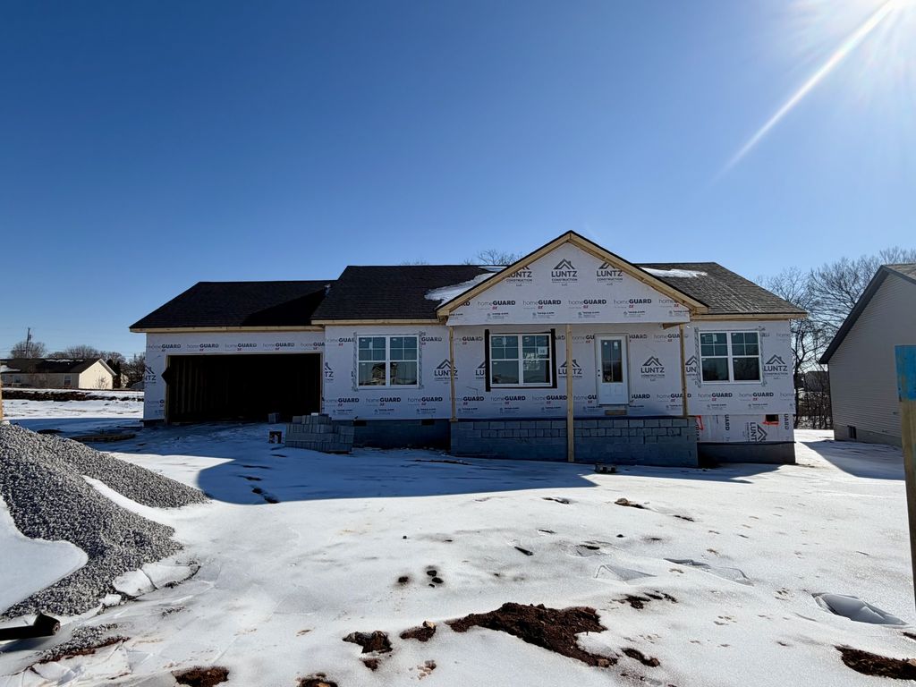 38 Echo Ridge, Oak Grove, KY 42262