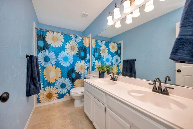 8555 Shadybrooke Court, North Richland Hills, TX 76182