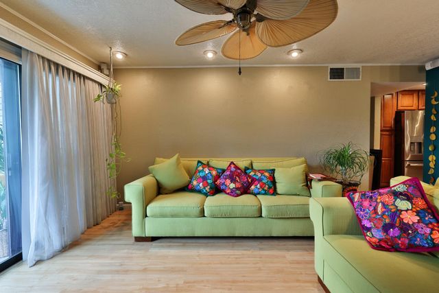 2280 Hurley Way #3, Sacramento, CA 95825