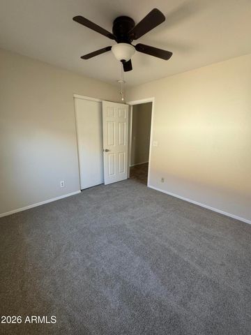 8521 E CLOVIS Avenue, Mesa, AZ 85208