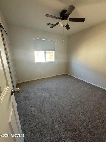 8521 E CLOVIS Avenue, Mesa, AZ 85208