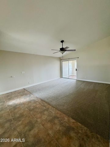 8521 E CLOVIS Avenue, Mesa, AZ 85208
