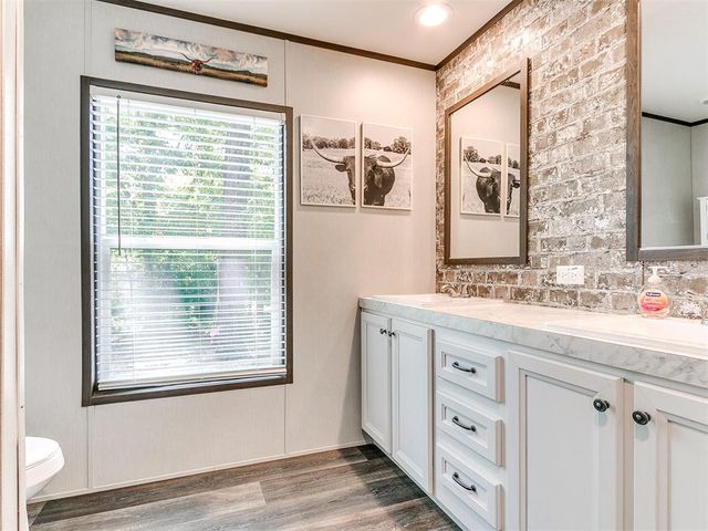 31170 Palimino Drive, Tecumseh, OK 74873