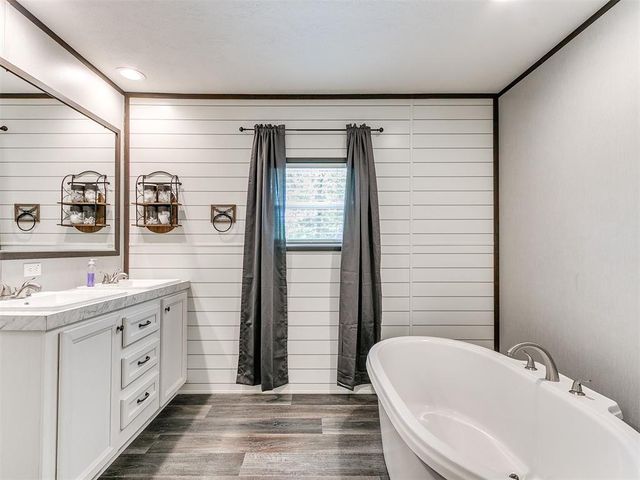 31170 Palimino Drive, Tecumseh, OK 74873