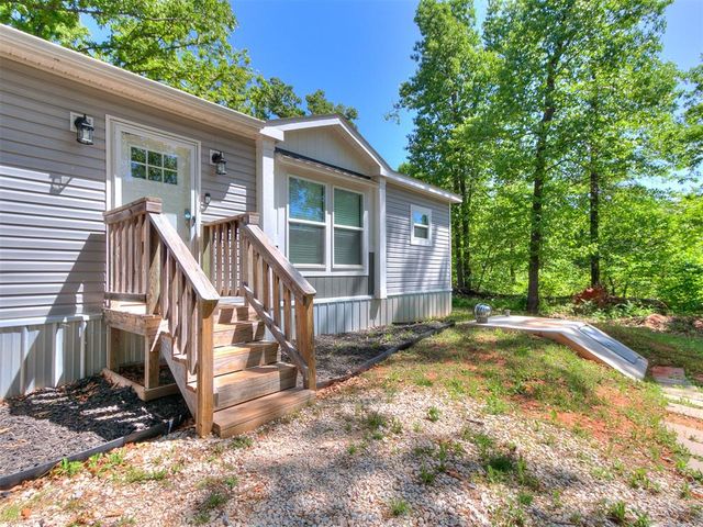 31170 Palimino Drive, Tecumseh, OK 74873