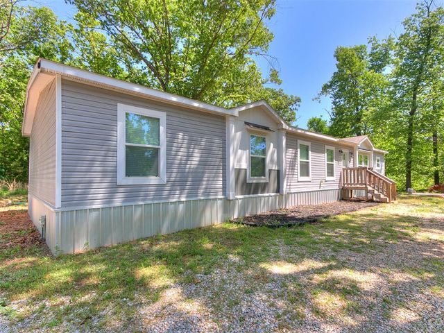 31170 Palimino Drive, Tecumseh, OK 74873