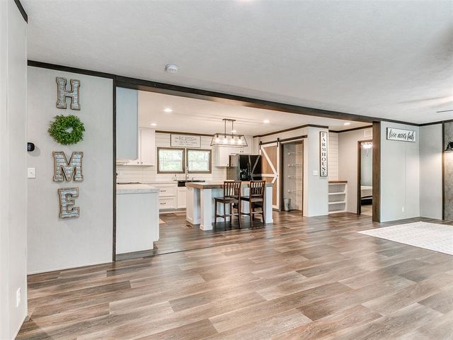 31170 Palimino Drive, Tecumseh, OK 74873