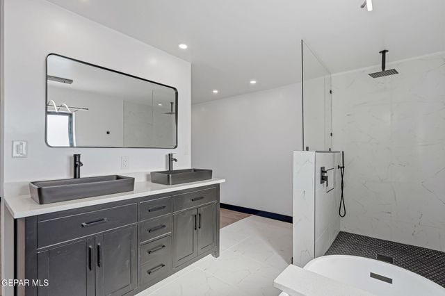 515 S South Concepcion Street, El Paso, TX 79905