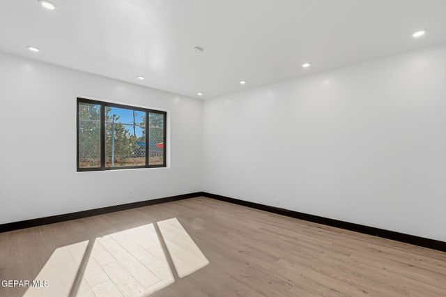 515 S South Concepcion Street, El Paso, TX 79905