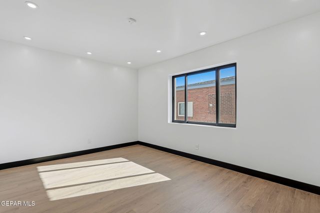 515 S South Concepcion Street, El Paso, TX 79905