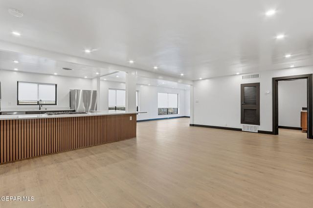 515 S South Concepcion Street, El Paso, TX 79905