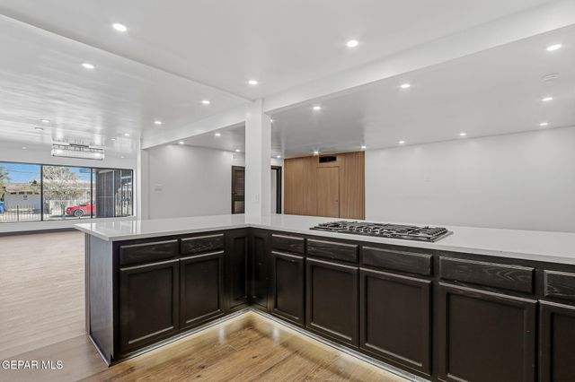 515 S South Concepcion Street, El Paso, TX 79905