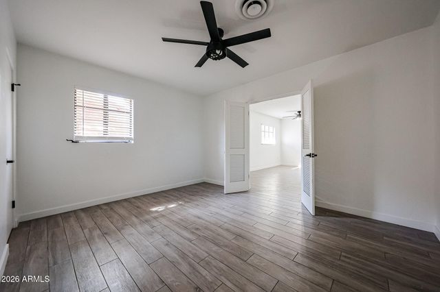 2816 N 33RD Place, Phoenix, AZ 85008