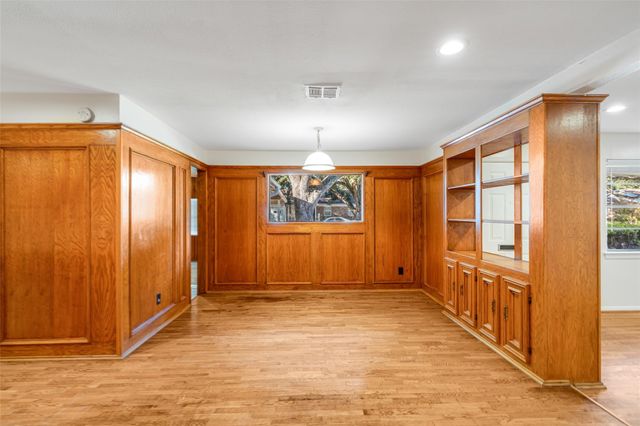 9623 Vilven Lane, Houston, TX 77080