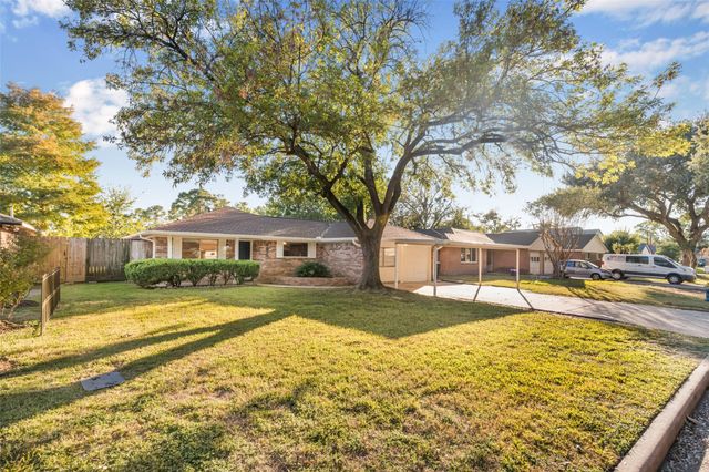 9623 Vilven Lane, Houston, TX 77080