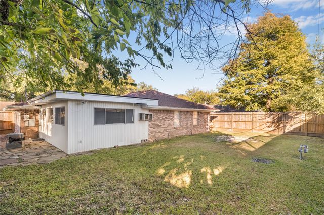 9623 Vilven Lane, Houston, TX 77080