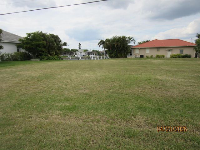 562 MONACO DRIVE, Punta Gorda, FL 33950