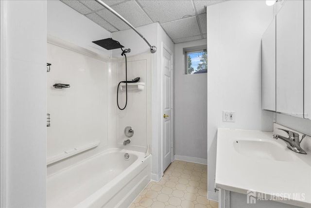 4 Orchard Avenue, Bordentown Twp, NJ 08505