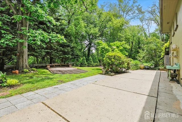4 Orchard Avenue, Bordentown Twp, NJ 08505