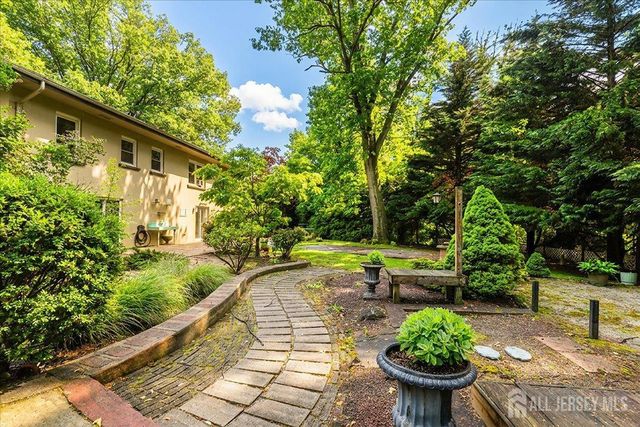 4 Orchard Avenue, Bordentown Twp, NJ 08505