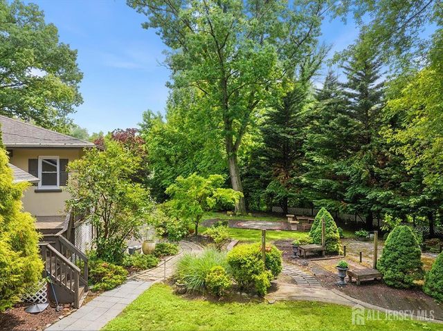 4 Orchard Avenue, Bordentown Twp, NJ 08505