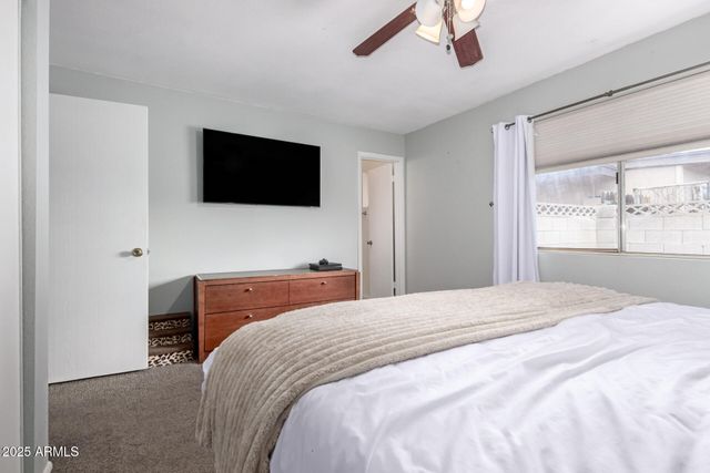 1551 E FLORIAN Circle, Mesa, AZ 85204