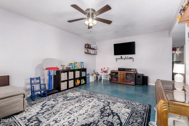 1551 E FLORIAN Circle, Mesa, AZ 85204