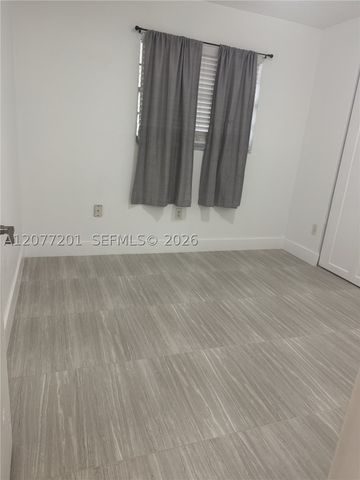 17255 SW 95th Ave 211, Palmetto Bay, FL 33157