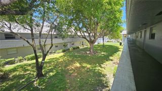 17255 SW 95th Ave 211, Palmetto Bay, FL 33157
