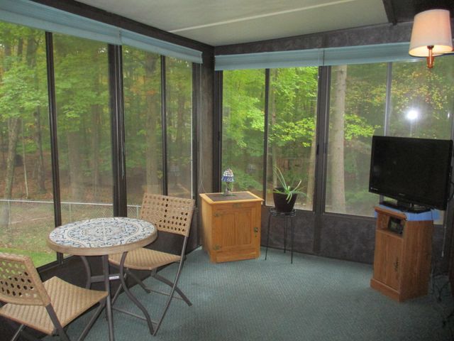 2474 N Jebavy Drive, Ludington, MI 49431