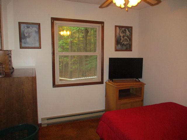 2474 N Jebavy Drive, Ludington, MI 49431