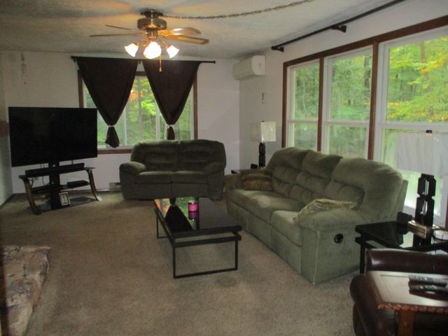 2474 N Jebavy Drive, Ludington, MI 49431