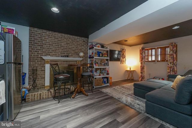 5807 BURGUNDY ST, Capitol Heights, MD 20743