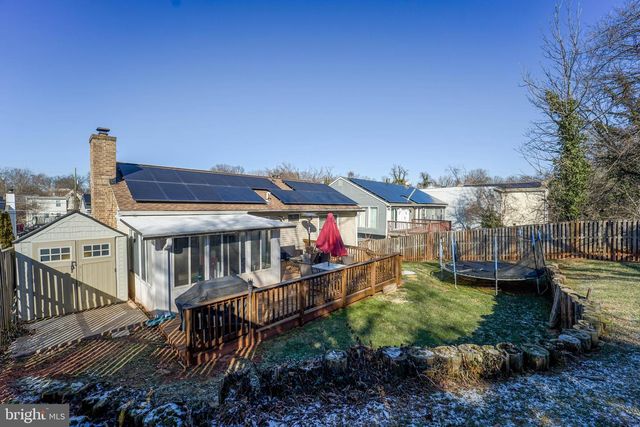 5807 BURGUNDY ST, Capitol Heights, MD 20743