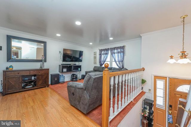 5807 BURGUNDY ST, Capitol Heights, MD 20743