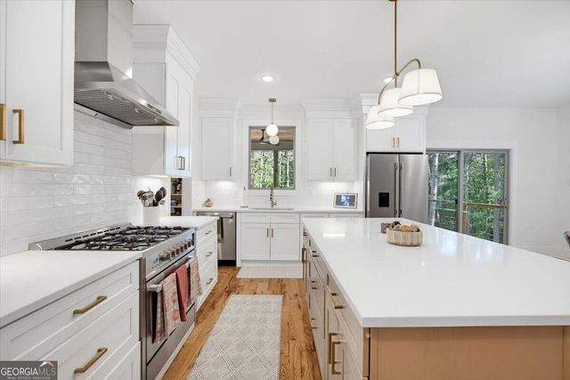 3040 Cypress Cove, Ball Ground, GA 30107