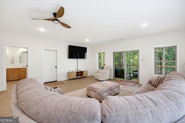 3040 Cypress Cove, Ball Ground, GA 30107