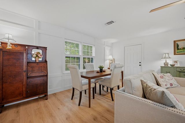 1032 N Lockhart Street, Sherman, TX 75092