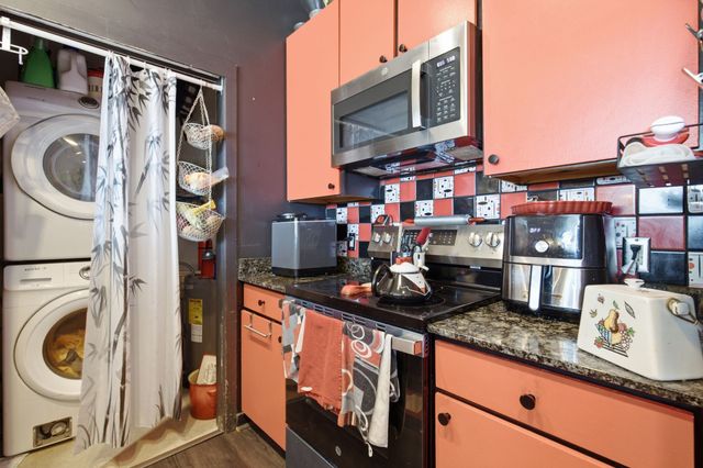 926 Woodland St Unit 404, Nashville, TN 37206