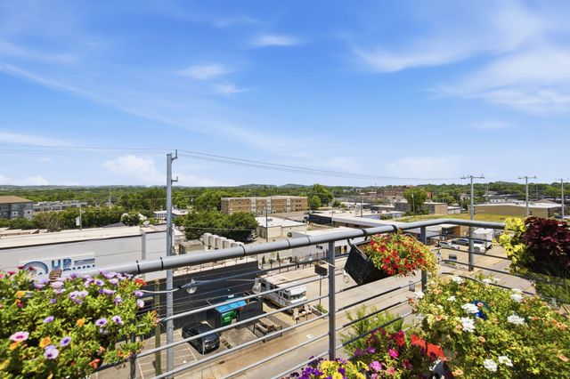 926 Woodland St Unit 404, Nashville, TN 37206
