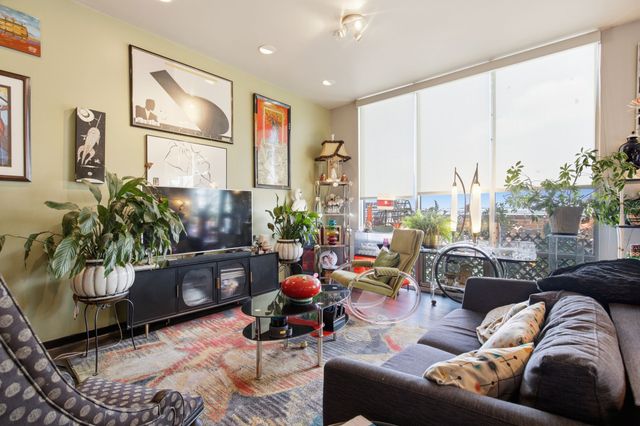 926 Woodland St Unit 404, Nashville, TN 37206