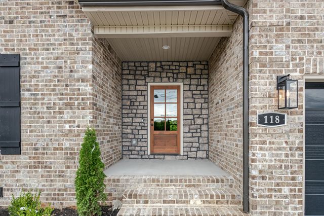 118 Stonebrook Dr, Shelbyville, TN 37160