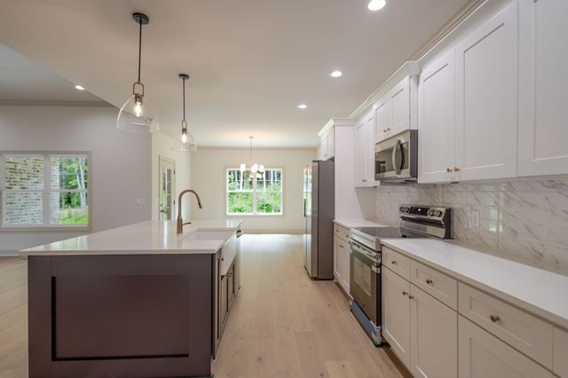 118 Stonebrook Dr, Shelbyville, TN 37160
