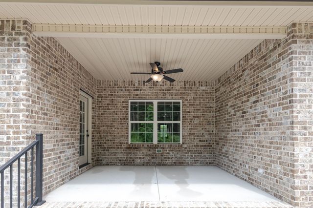 118 Stonebrook Dr, Shelbyville, TN 37160