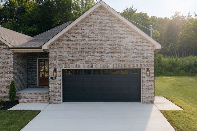 118 Stonebrook Dr, Shelbyville, TN 37160