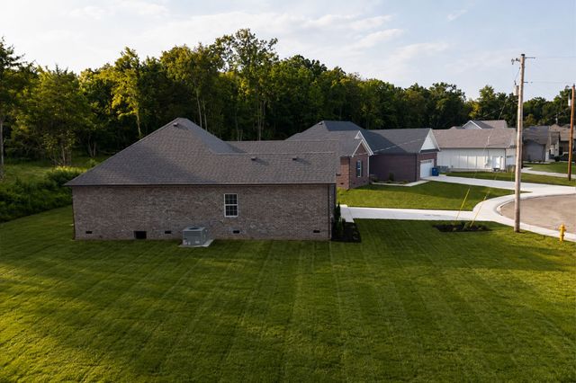 118 Stonebrook Dr, Shelbyville, TN 37160