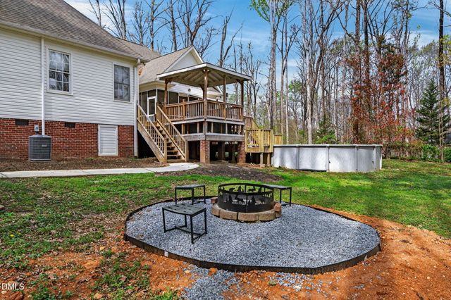 228 Tamworth Drive, Willow Springs, NC 27592