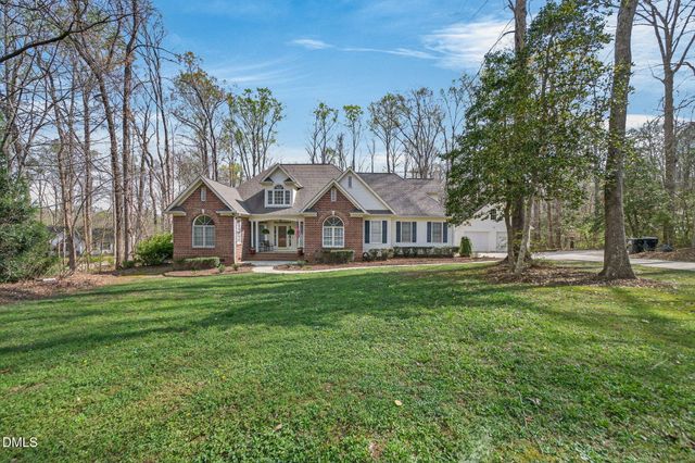 228 Tamworth Drive, Willow Springs, NC 27592